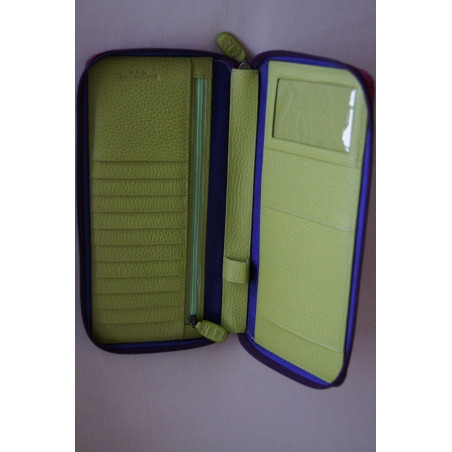 SHANGHAI TANG Clutch - Pre-loved Designer Second Hand | LUXURYLOVE