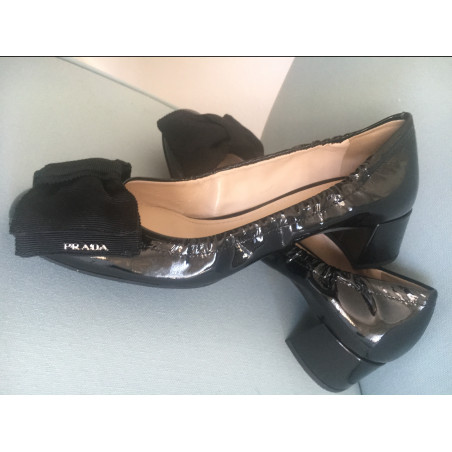 PRADA Shoes - Pre-loved Designer Second Hand | LUXURYLOVE