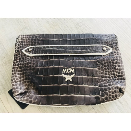 MCM Clutch