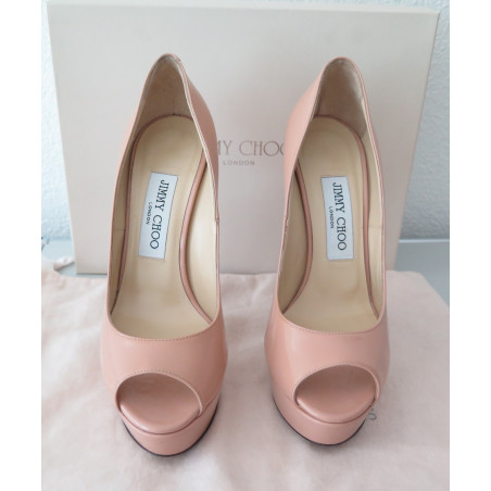 JIMMY CHOO Patent Leather Vibe Pumps - Pre-loved Designer Second Hand | LUXURYLOVE