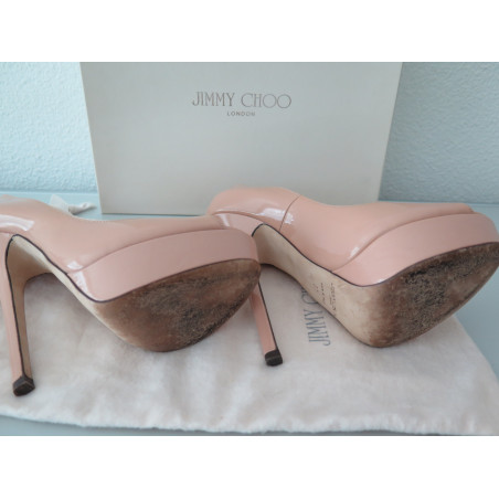JIMMY CHOO Patent Leather Vibe Pumps - Pre-loved Designer Second Hand | LUXURYLOVE