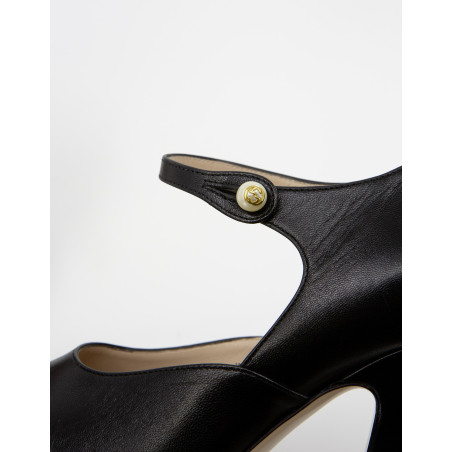 GUCCI Mary Janes