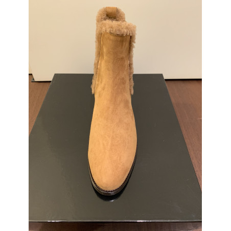 Unnützer Stiefeletten Gr. 38. Camel. NEU. 