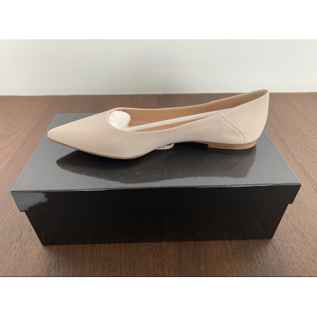 UNÜTZER Ballerina - Pre-loved Designer Second Hand | LUXURYLOVE