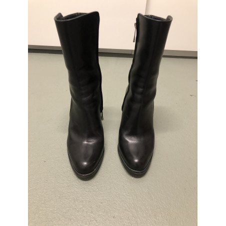 BALLY Ankle boots - Pre-loved Designer Second Hand | LUXURYLOVE