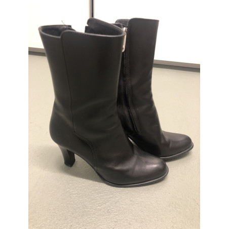 BALLY Stiefeletten SCHWARZ. Gr. 39. guter Zustand. 