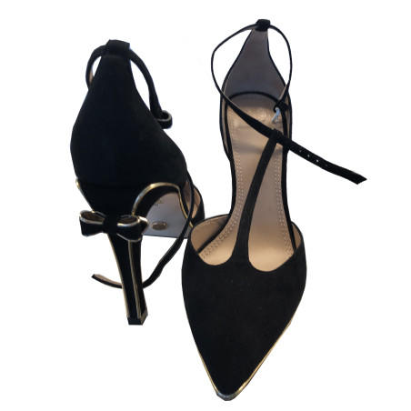 TORY BURCH Pumps schwarz Gr. 39. Sehr guter Zustand. 