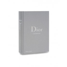 DIOR - Catwalk The complete Collection