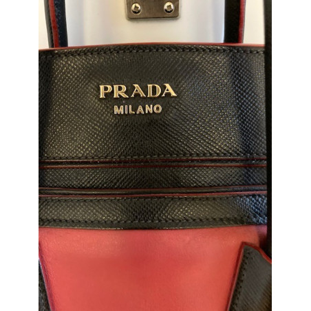 PRADA Henkeltasche Zaffiano rot schwarz. sehr guter Zustand 