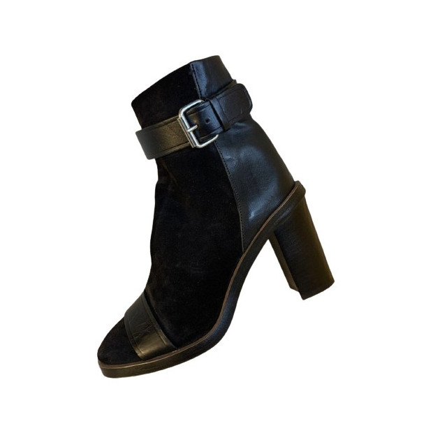ISABEL MARANT Suede Booties - Pre-loved Designer Second Hand | LUXURYLOVE
