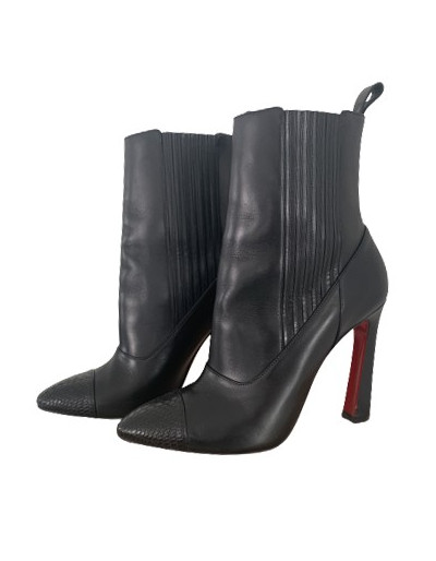 CHRISTIAN LOUBOUTIN Boots Me in the 90s - Pre-loved Designer Second Hand | LUXURYLOVE