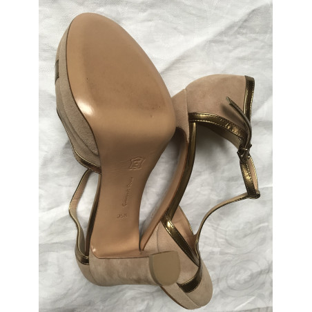 GIANVITO ROSSI Pumps - Pre-loved Designer Second Hand | LUXURYLOVE
