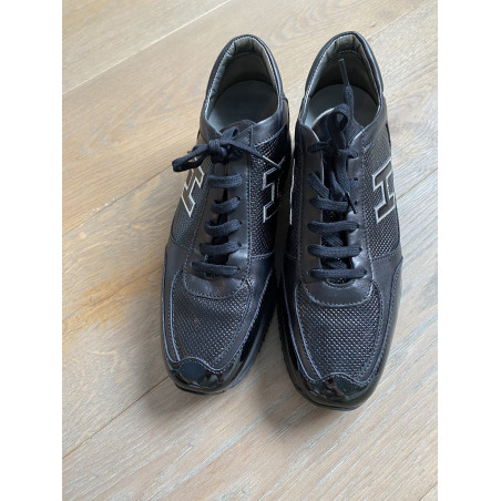HOGAN Interactive H Vernicata sneaker - Pre-loved Designer Second Hand | LUXURYLOVE