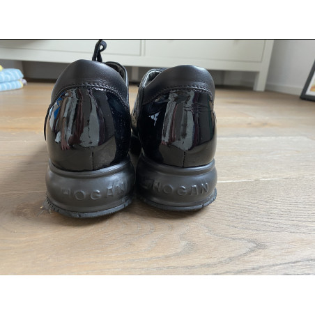 HOGAN Interactive H Vernicata sneaker - Pre-loved Designer Second Hand | LUXURYLOVE