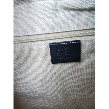 Gucci Guccissima Umhängetasche. Blau. Zustand NEU. 