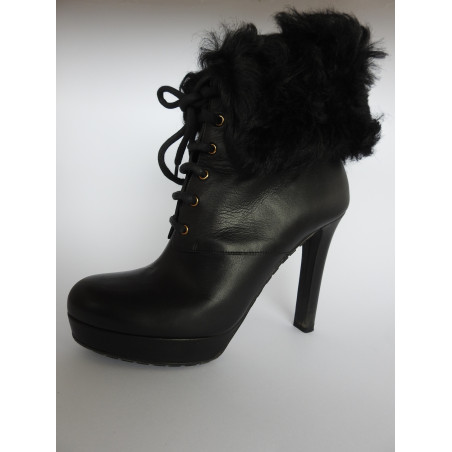 GUCCI Ankle boots - Pre-loved Designer Second Hand | LUXURYLOVE