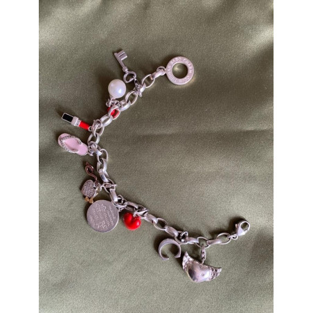 THOMAS SABO Armband mit 9 Charms. Sehr guter Zustand. 