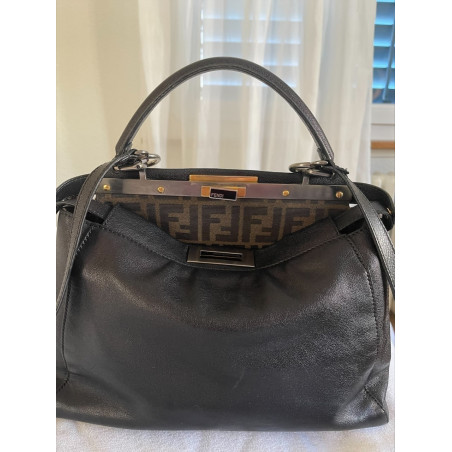 FENDI Peekaboo Tasche Leder schwarz. Sehr guter Zustand