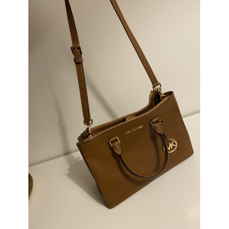 MICHAEL KORS Handbag - Pre-loved Designer Second Hand | LUXURYLOVE