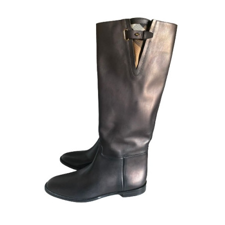 BUBRERRY Reiter Stiefel schwarz. Gr. 38.5 Zustand NEU. 