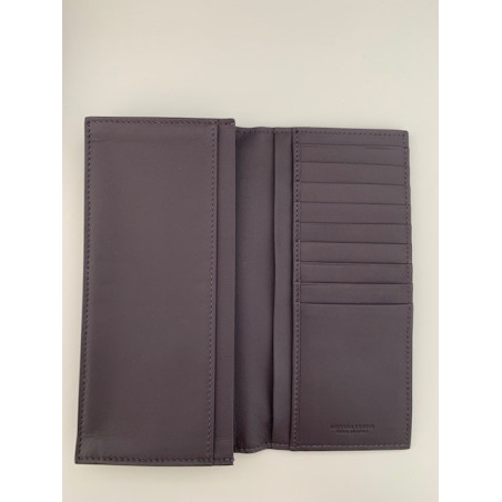 BOTTEGA VENETA Elongated wallet - Pre-loved Designer Second Hand | LUXURYLOVE