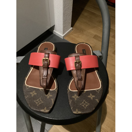 LOUIS VUITTON Monogram Sandalen Gr. 38