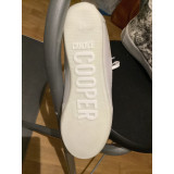 Sneaker High - NEW