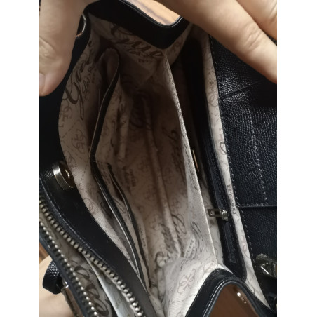 GUESS Handtasche beige weiss. Pre-owned Designer Secondhand Luxurylove.