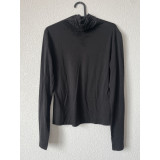 Lightweight cashmere turtleneck sweater