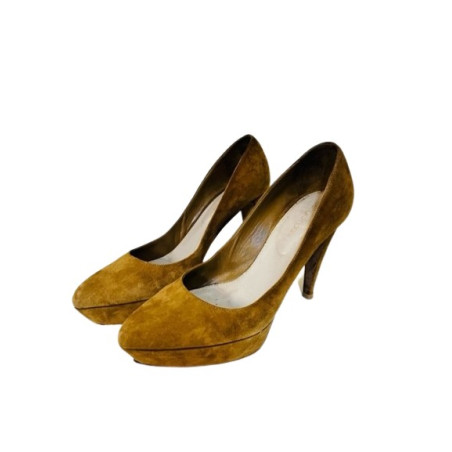 SERGIO ROSSI Olive suede heels - Pre-loved Designer Second Hand | LUXURYLOVE