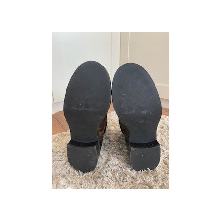 LOUIS VUITTON Wonderland Flat Ranger Boots - Pre-loved Designer Second Hand | LUXURYLOVE