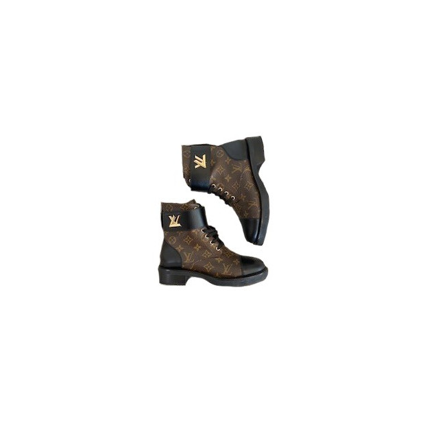 LOUIS VUITTON Wonderland Flat Ranger Boots - Pre-loved Designer Second Hand | LUXURYLOVE