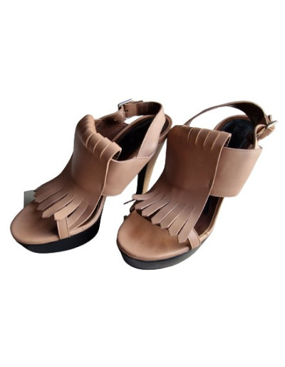 MARNI High heel platform sandal - Pre-loved Designer Second Hand | LUXURYLOVE