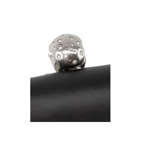 ALEXANDER MCQUEEN Skull clutch - Pre-loved Designer Second Hand | LUXURYLOVE