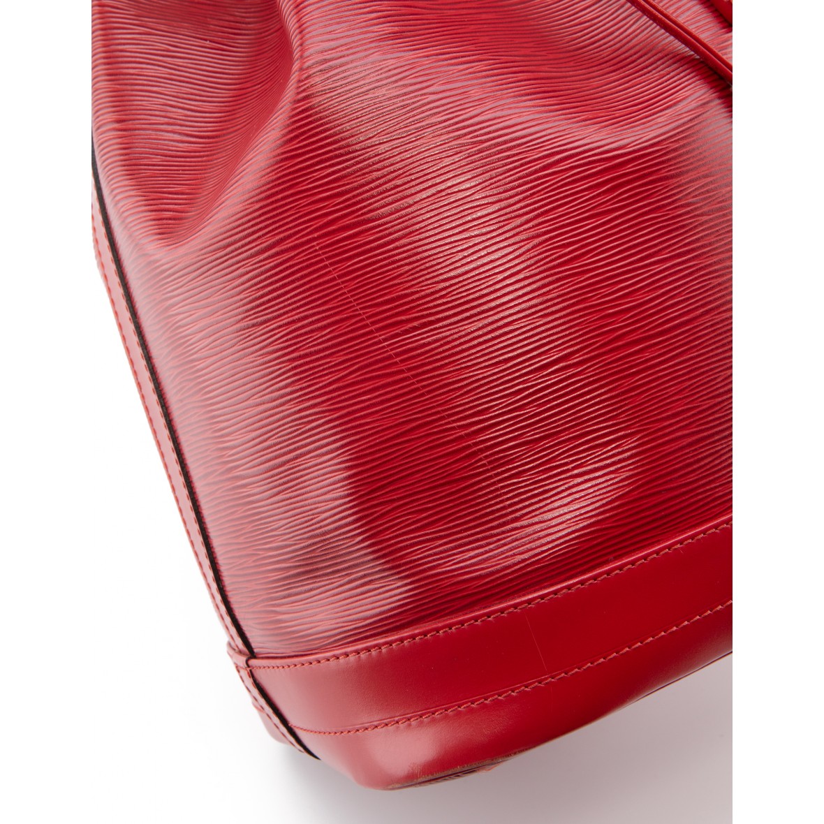 Louis Vuitton Grand Sac Noé Rot Epi mit D-Ring M44007