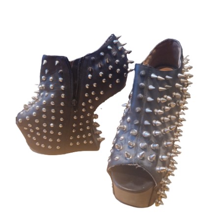 Jeffrey Campbell Black the Shadow Pre-owned Designer Secondhand Luxurylove. 