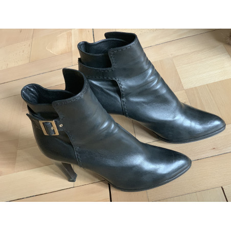Louis Vuitton Stiefeletten 39 