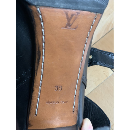 Louis Vuitton Stiefeletten 39 