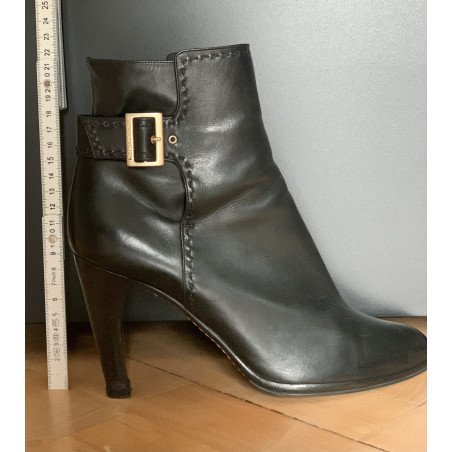 Louis Vuitton Stiefeletten 39 