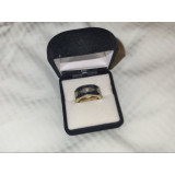 Elegant ladies' ring/ wedding ring