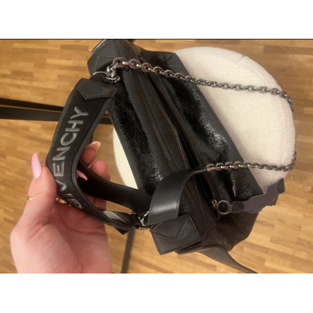 GIVENCHY Tasche schwarz Pre-owned Designer Secondhand Luxurylove.