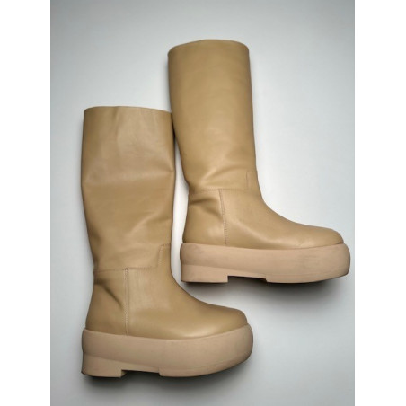  Stiefel - Pre-loved Designer Second Hand | LUXURYLOVE