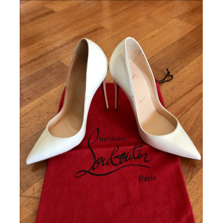 CHRISTIAN LOUBOUTIN So Kate - Pre-loved Designer Second Hand | LUXURYLOVE