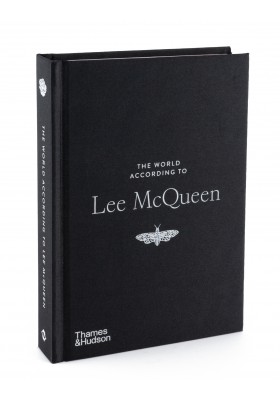 THAMES AND HUDSON The world according to Lee McQueen - Fashion Book Luxurylove