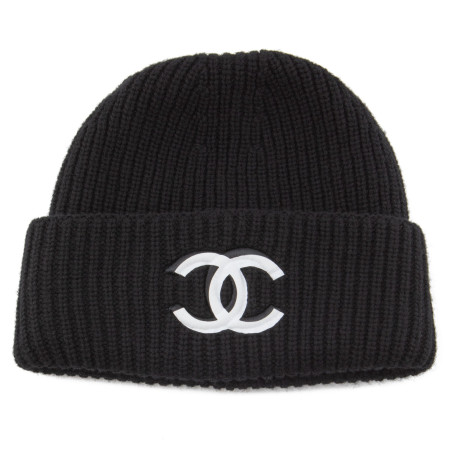 CHANEL CC knitted hat wool chipboard cashmere - Pre-loved Designer Second Hand | LUXURYLOVE