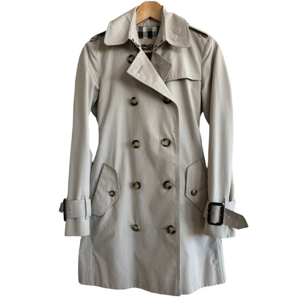 BURBERRY Short Chelsea Heritage Trench - Pre-loved Designer Second Hand | LUXURYLOVE