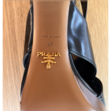 PRADA Leather High Heel - Pre-loved Designer Second Hand | LUXURYLOVE