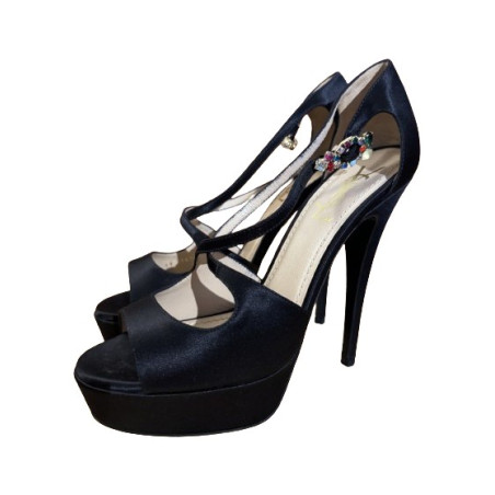 YVES SAINT LAURENT YSL strappy chip sandal with rhinestone chip detail - Pre-loved Designer Second Hand | LUXURYLOVE