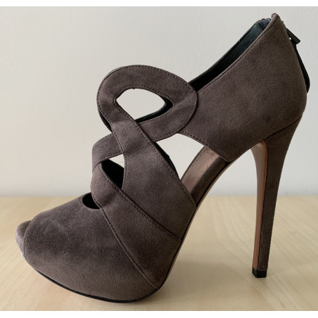 ALAÏA Peep toe heels - Pre-loved Designer Second Hand | LUXURYLOVE