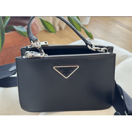 PRADA Tasche Triangolo Leder schwarz Pre-owned Designer Secondhand Luxurylove